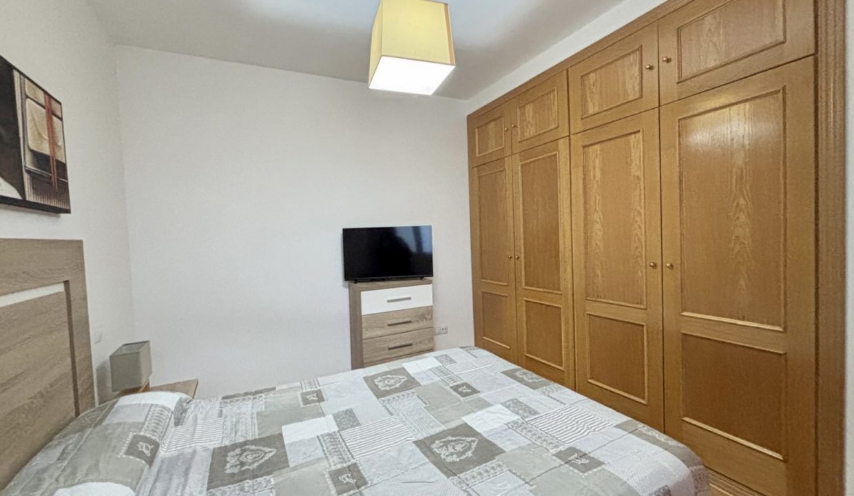 7a8e5fc5-6e6f-469a-8800-050280c8bec4