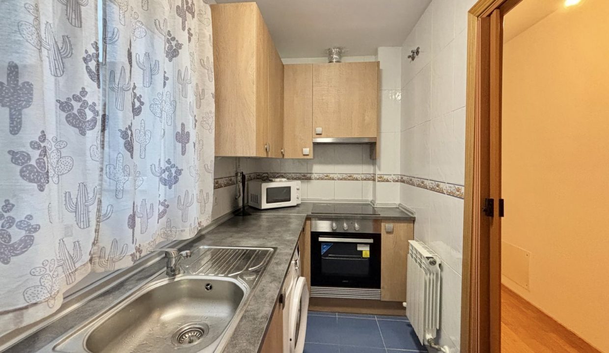 f02e890b-fab6-475d-b414-49b9df1c3ba7